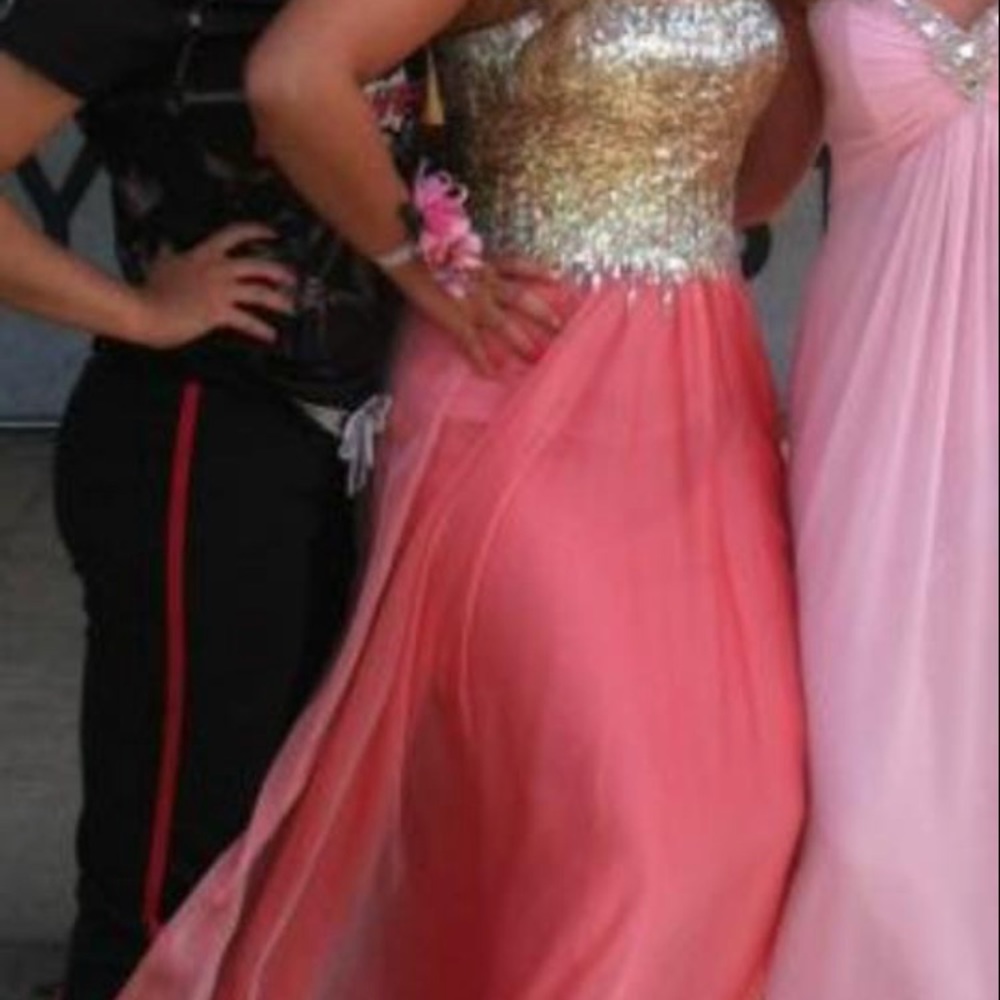 Prom dress